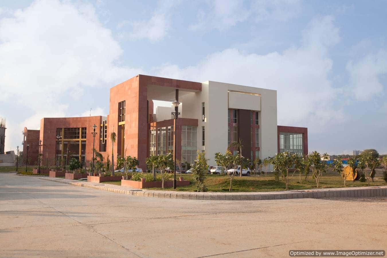 JK Lakshmipat University: Courses, Fees, Admission 2026, Cutoff, Placements, Ranking